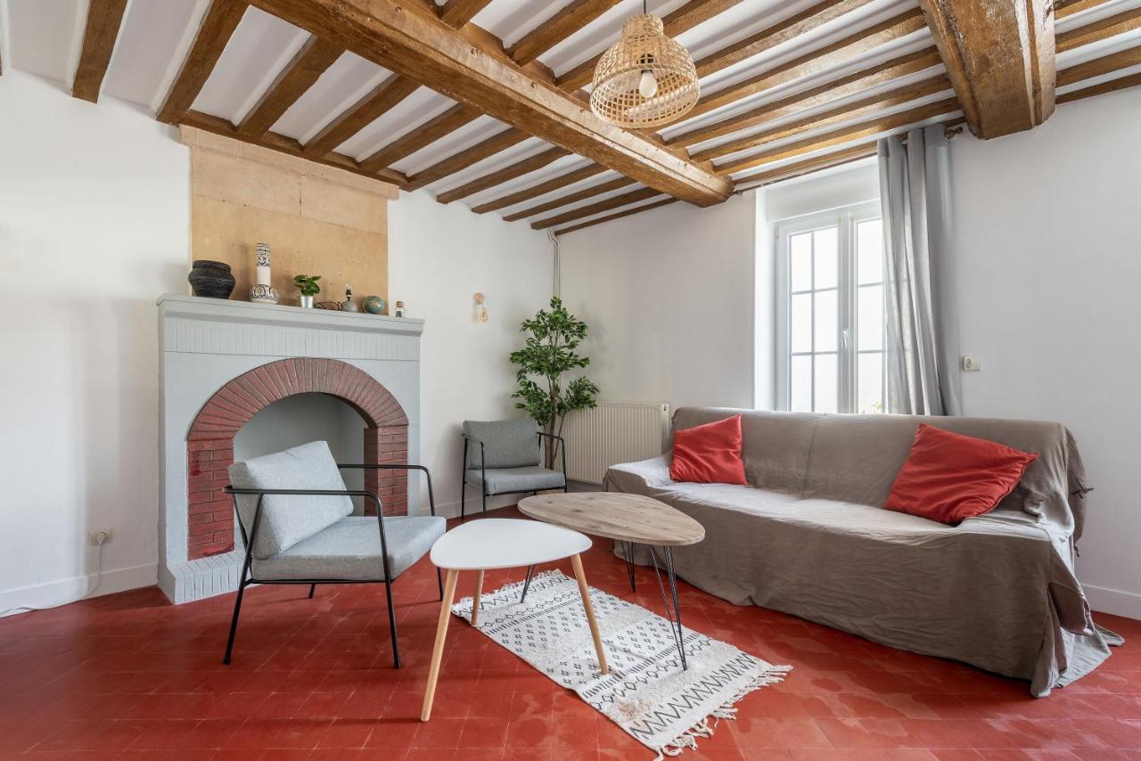 L'Escalier Rouge - Maison Renovee Avec Cour Luc-sur-Mer Eksteriør billede
